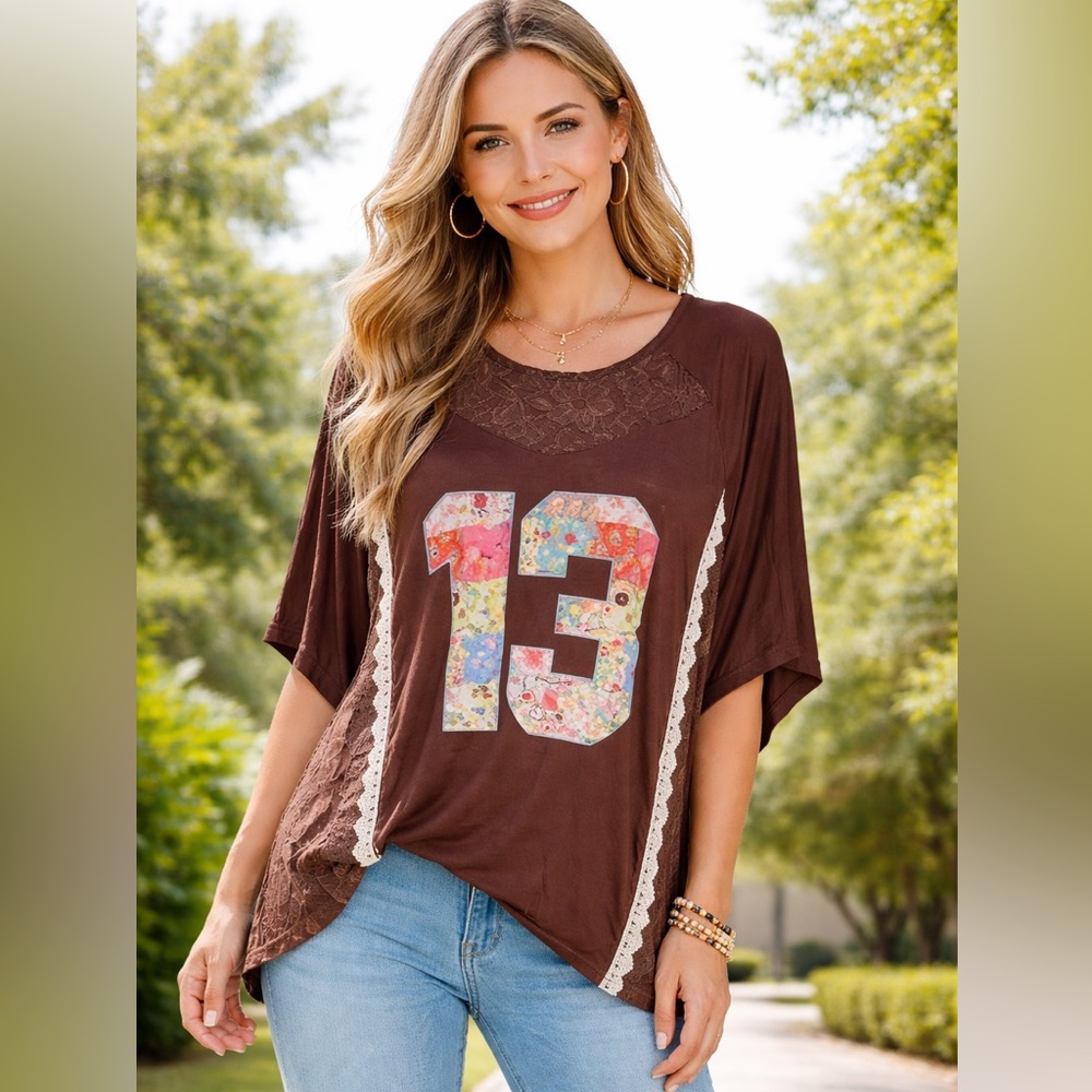 DAVI & DANI Brown Short Sleeve Tee with Floral '13' Graphic